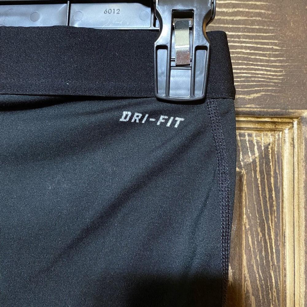 Nike leggings - Picture 3 of 5